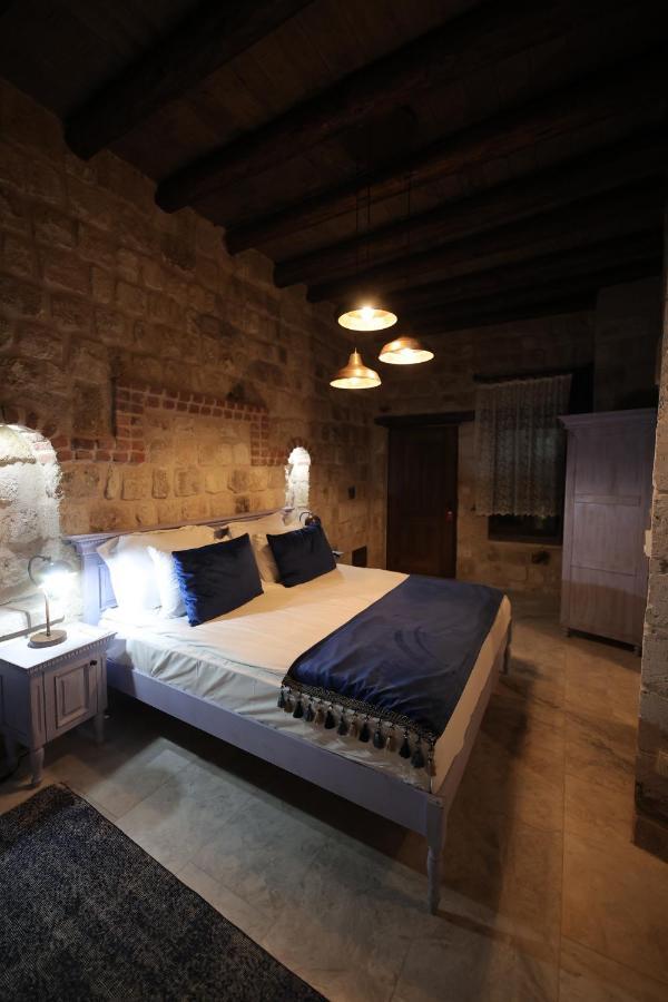 Uerguep Cave Suites ภายนอก รูปภาพ