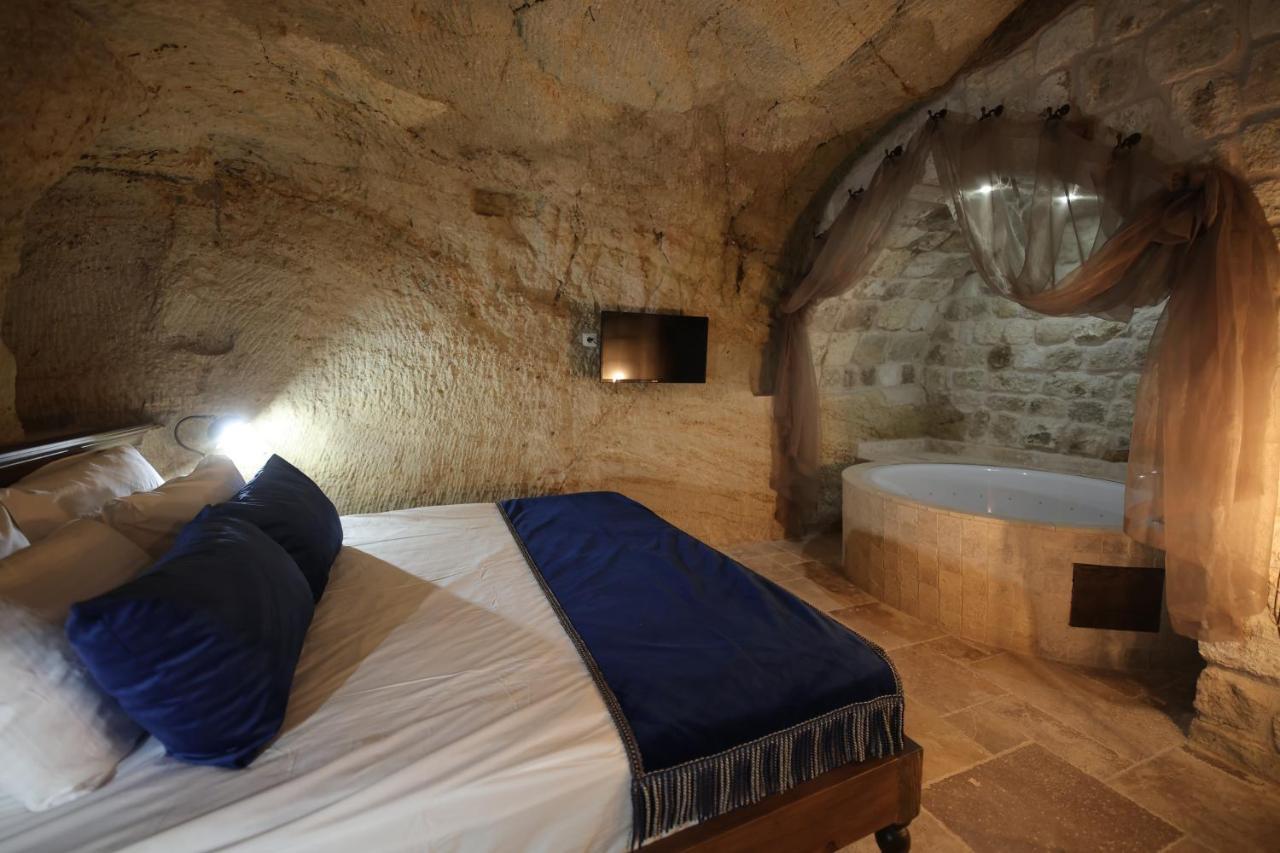Uerguep Cave Suites ภายนอก รูปภาพ